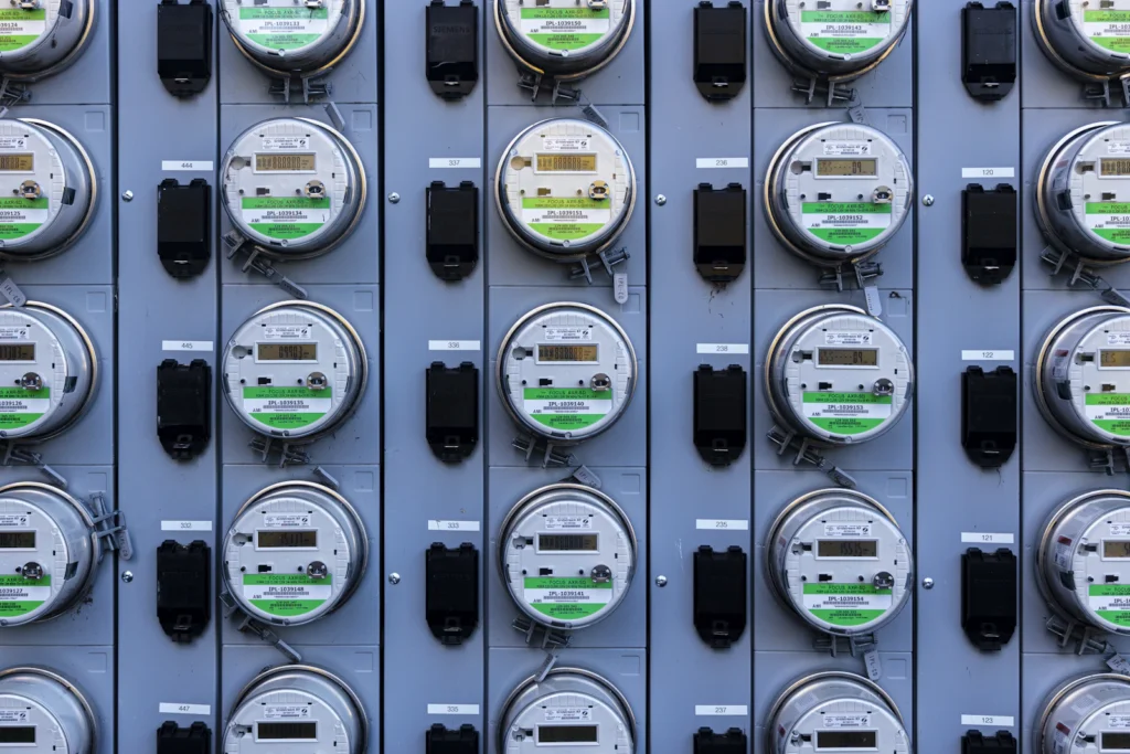 Compteurs électriques d'un bâtiment professionnel